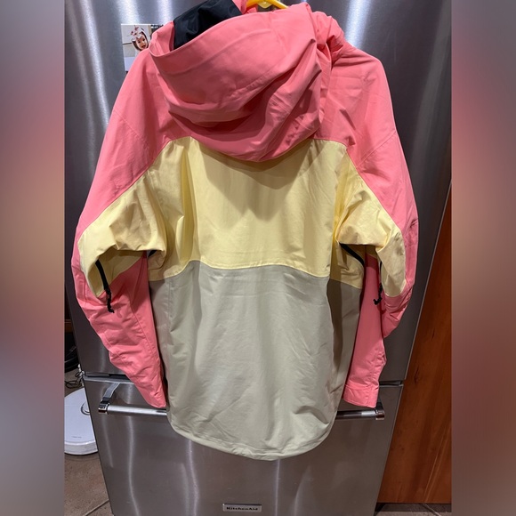 Burton AK Swash GORE-TEX 2L jacket men's large - Picture 2 of 3